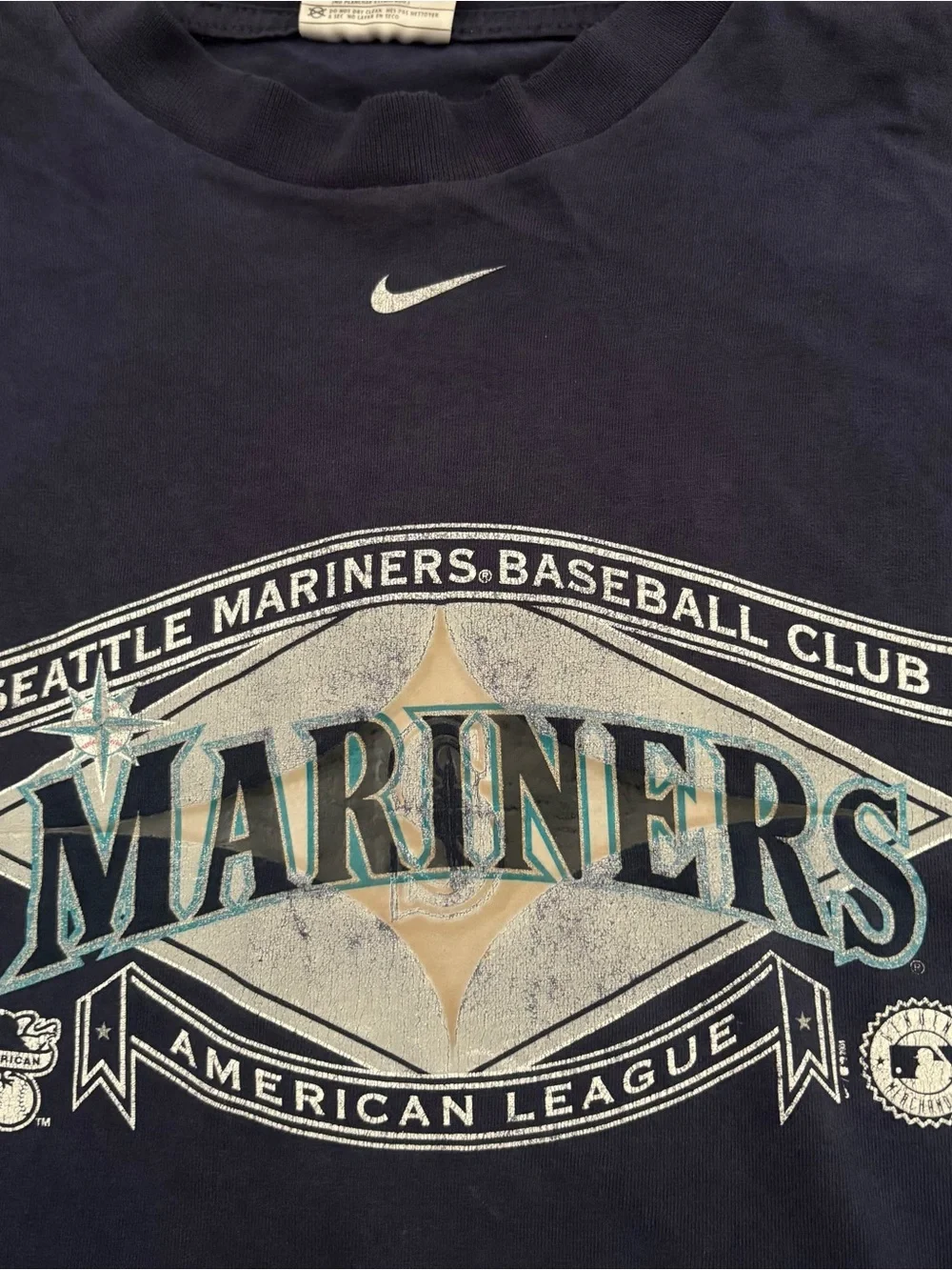 Vintage Seattle Mariners Nike Center Swoosh Embroidered Navy Blue Long Sleeve L